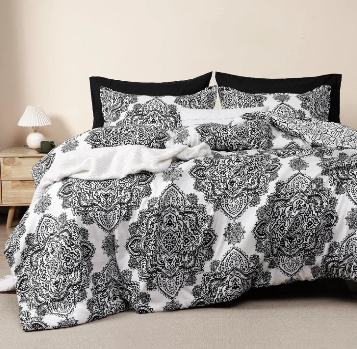 Printed Comforter Set — product image 7
