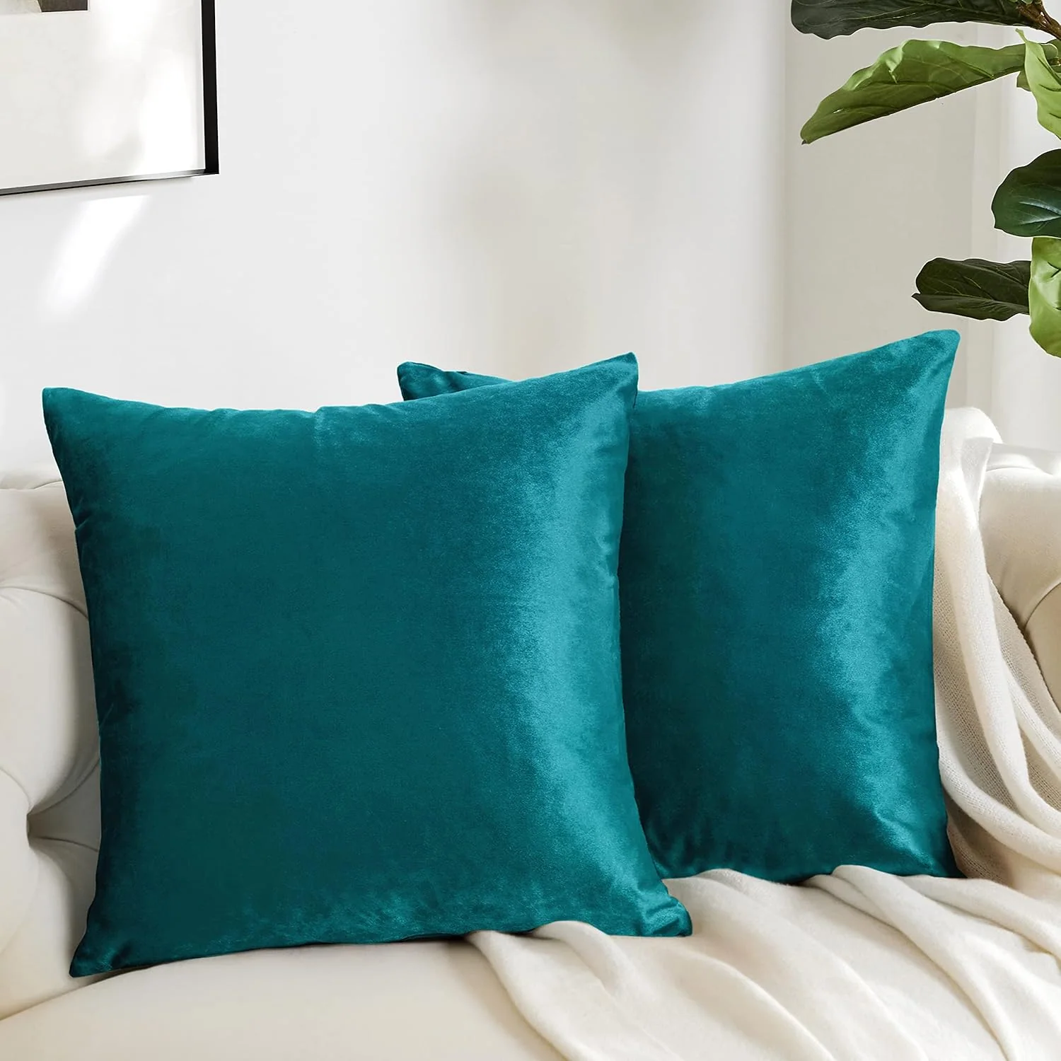 Decorative Throw Pillow With Velvet Fabric Cover — product image 1